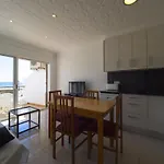 Schoene Wohnung Direkt Am Meer In Roses Inmosantos Oasis B5